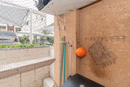 Apartamento à venda com 67m², 2 quartos e 1 vaga Apartamento à venda com 67m², 2 quartos e 1 vagaVaranda