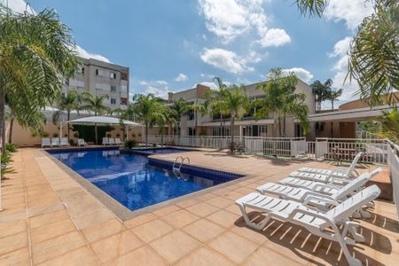 Apartamento à venda com 67m², 2 quartos e 1 vaga Apartamento à venda com 67m², 2 quartos e 1 vagaÁrea comum - Piscina