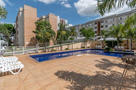 Apartamento à venda com 67m², 2 quartos e 1 vaga Apartamento à venda com 67m², 2 quartos e 1 vagaÁrea comum - Piscina