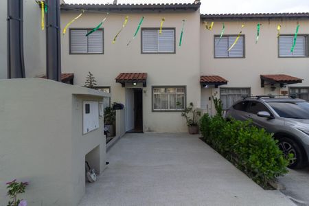 Casa de condomínio para alugar com 70m², 2 quartos e 1 vagaGaragem