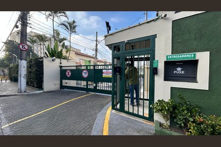 Casa de condomínio para alugar com 70m², 2 quartos e 1 vagaFachada