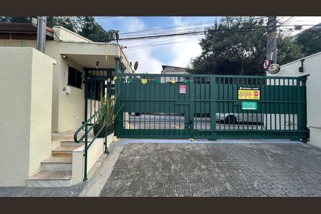 Casa de condomínio para alugar com 70m², 2 quartos e 1 vagaPortaria