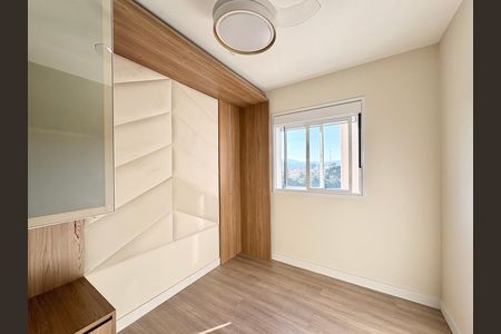 Apartamento à venda com 49m², 2 quartos e 1 vaga Apartamento à venda com 49m², 2 quartos e 1 vagaSuíte