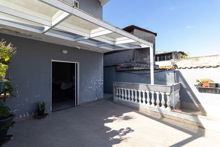 Casa à venda com 247m², 3 quartos e 6 vagasVaranda Sala