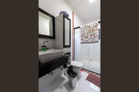 Casa à venda com 247m², 3 quartos e 6 vagasBanheiro