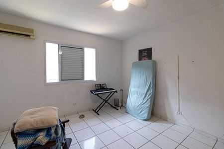 Casa à venda com 247m², 3 quartos e 6 vagasQuarto 2