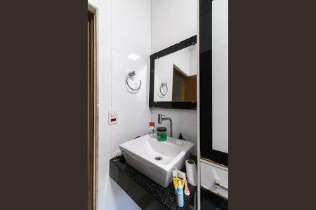 Casa à venda com 247m², 3 quartos e 6 vagasBanheiro