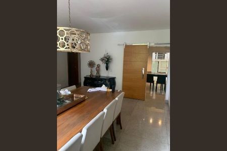 Apartamento à venda com 4 quartos, 180m² em Santo Antônio, Belo Horizonte