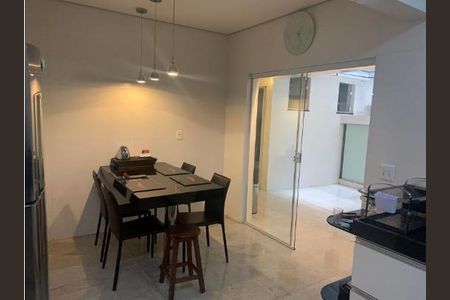 Apartamento à venda com 4 quartos, 180m² em Santo Antônio, Belo Horizonte