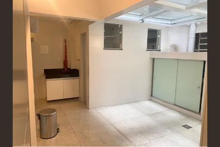Apartamento à venda com 4 quartos, 180m² em Santo Antônio, Belo Horizonte