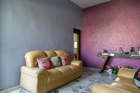 Casa à venda com 4 quartos, 180m² em Sagrada Família, Belo Horizonte