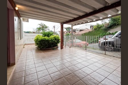 Casa à venda com 157m², 2 quartos e 2 vagas Casa à venda com 157m², 2 quartos e 2 vagasGaragem