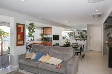 Apartamento à venda com 134m², 3 quartos e 2 vagas Apartamento à venda com 134m², 3 quartos e 2 vagasSala e Varanda Gourmet