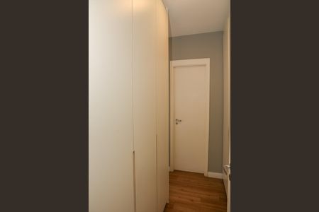 Apartamento à venda com 134m², 3 quartos e 2 vagas Apartamento à venda com 134m², 3 quartos e 2 vagasSuíte 1