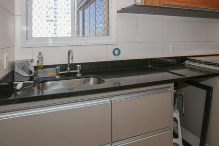 Apartamento à venda com 134m², 3 quartos e 2 vagas Apartamento à venda com 134m², 3 quartos e 2 vagasCozinha