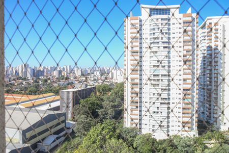 Apartamento à venda com 134m², 3 quartos e 2 vagas Apartamento à venda com 134m², 3 quartos e 2 vagasVista da Suíte 2