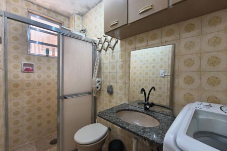 Studio para alugar com 32m², 1 quarto e sem vaga Studio para alugar com 32m², 1 quarto e sem vagaBanheiro
