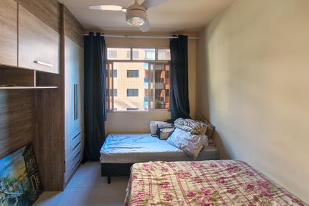 Studio para alugar com 32m², 1 quarto e sem vaga Studio para alugar com 32m², 1 quarto e sem vagaQuarto