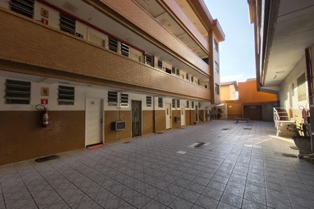 Studio para alugar com 32m², 1 quarto e sem vaga Studio para alugar com 32m², 1 quarto e sem vagaÁrea comum