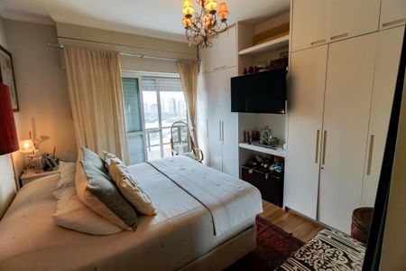Apartamento à venda com 117m², 3 quartos e 3 vagas Apartamento à venda com 117m², 3 quartos e 3 vagasSuíte