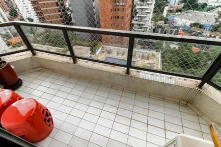 Apartamento à venda com 117m², 3 quartos e 3 vagas
