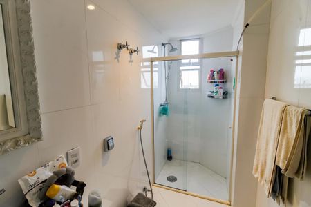 Apartamento à venda com 117m², 3 quartos e 3 vagas Apartamento à venda com 117m², 3 quartos e 3 vagasBanheiro Corredor