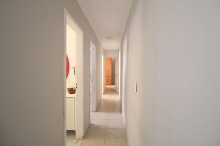 Corredor de casa para alugar com 3 quartos, 100m² em Vila Socorro, São Paulo