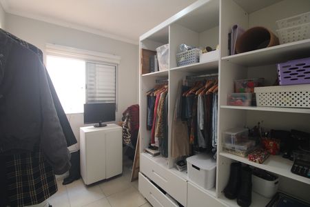Quarto 3 de casa para alugar com 3 quartos, 100m² em Vila Socorro, São Paulo