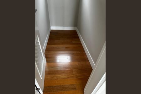 Rouparia de casa de condomínio à venda com 3 quartos, 430m² em Colinas da Anhanguera, Santana de Parnaíba