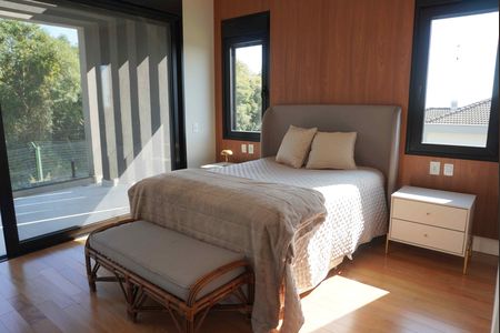 Casa de condomínio à venda com 430m², 3 quartos e 4 vagas Casa de condomínio à venda com 430m², 3 quartos e 4 vagasSuite3