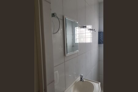 Casa para alugar com 100m², 3 quartos e 2 vagas Casa para alugar com 100m², 3 quartos e 2 vagasBanheiro
