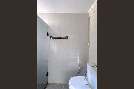 Apartamento à venda com 70m², 3 quartos e 1 vaga Apartamento à venda com 70m², 3 quartos e 1 vagaBanheiro
