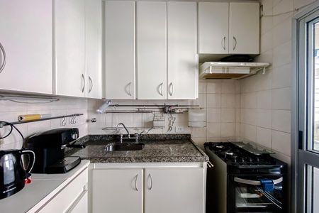 Apartamento à venda com 70m², 3 quartos e 1 vaga Apartamento à venda com 70m², 3 quartos e 1 vagaCozinha