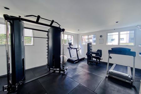 Apartamento à venda com 70m², 3 quartos e 1 vaga Apartamento à venda com 70m², 3 quartos e 1 vagaÁrea comum - Academia