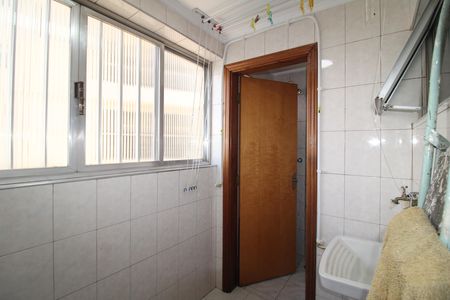 Apartamento à venda com 79m², 3 quartos e 1 vagaÁrea de Serviço