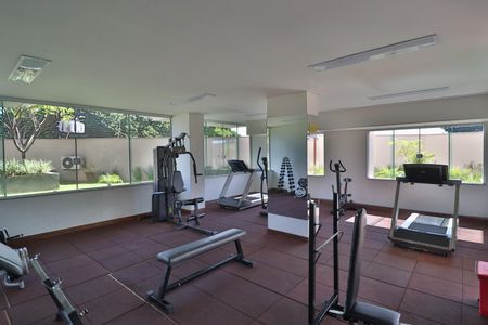 Apartamento para alugar com 70m², 2 quartos e 2 vagasÁrea comum - Academia