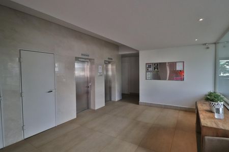 Apartamento para alugar com 70m², 2 quartos e 2 vagasElevadores