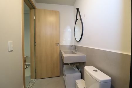 Apartamento para alugar com 70m², 2 quartos e 2 vagasBanheiro do Quarto 2