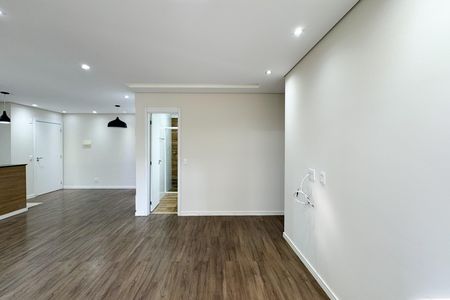 Apartamento para alugar com 75m², 2 quartos e 2 vagas Apartamento para alugar com 75m², 2 quartos e 2 vagasSala de TV