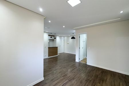 Apartamento para alugar com 75m², 2 quartos e 2 vagas Apartamento para alugar com 75m², 2 quartos e 2 vagasSala de TV