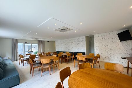 Apartamento para alugar com 75m², 2 quartos e 2 vagas Apartamento para alugar com 75m², 2 quartos e 2 vagasÁrea comum - Salão de festas 1