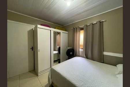 Casa para alugar com 60m², 2 quartos e 2 vagas