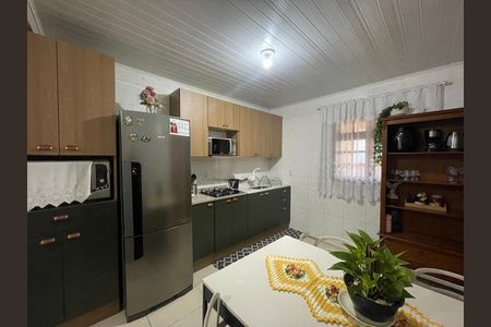 Casa para alugar com 60m², 2 quartos e 2 vagas