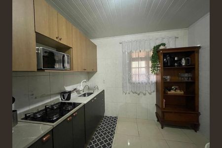 Casa para alugar com 60m², 2 quartos e 2 vagas