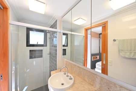 Apartamento à venda com 60m², 2 quartos e 1 vagaBanheiro da Suíte