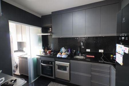 Apartamento à venda com 53m², 2 quartos e 1 vagaCozinha e Área de Serviço