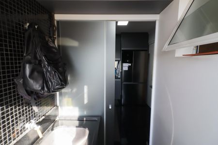 Apartamento à venda com 53m², 2 quartos e 1 vagaCozinha e Área de Serviço