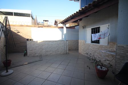 Casa à venda com 500m², 3 quartos e 3 vagasQuintal