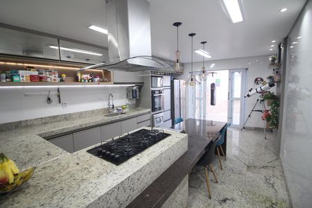 Casa à venda com 500m², 3 quartos e 3 vagasCozinha