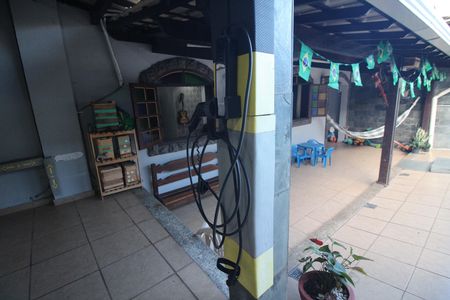 Casa à venda com 500m², 3 quartos e 3 vagasTomada de Carregamento Veicular